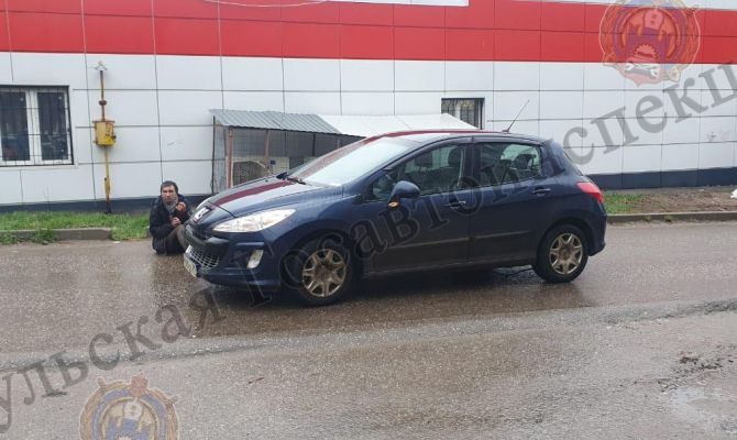 В городе Щекино пешехода сбили во дворе