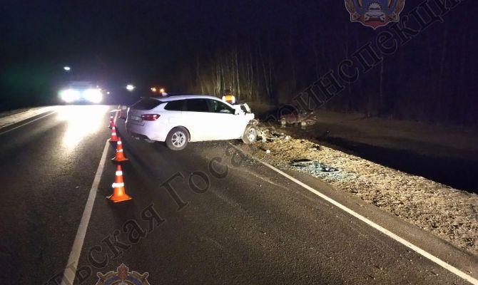 В Тульской области столкнулись две машины: один из водителей госпитализирован