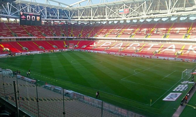 В Москве стартовал матч «Спартак» - «Арсенал»