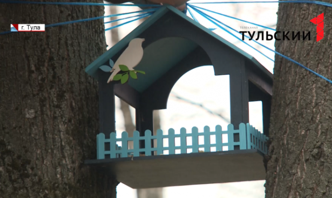 Тульский филиал строительной компании поучаствовал в возведении скворечников для птиц 