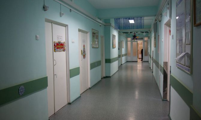 "Посидишь на холодном – почки заболят": тульские врачи развенчали популярный миф