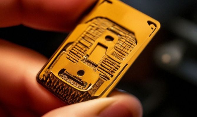 Мошенничество, фейки, финансовые преступления: билайн представил фильм-расследование о рынке «серых» SIM