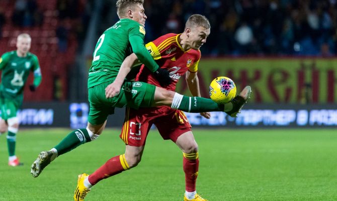 Все футбольные соревнования в России приостановили до 31 мая