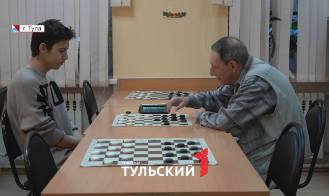 Мастер спорта России назвал главные отличия бразильских и русских шашек