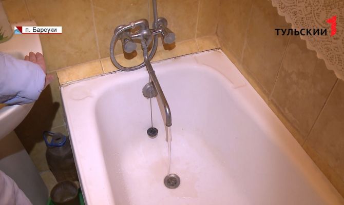 Под тонкой струйкой: почему пропадает вода в тульской многоэтажке выясняет прокуратура