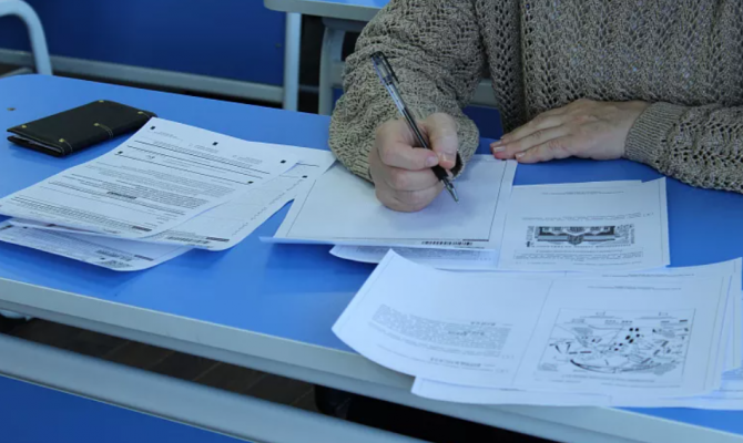 Родители тульских выпускников сдали ЕГЭ