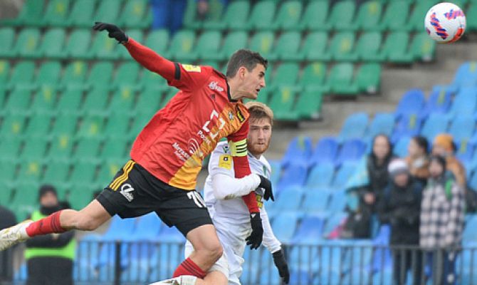 Матч урезанным составом: тульский "Арсенал" сыграл вничью с "Ахматом"