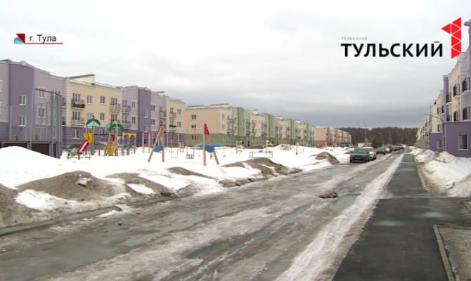 Дети-сироты Тульской области получили ключи от новых квартир