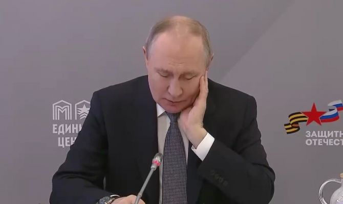 Владимиру Путину рассказали о героической гибели туляка на СВО: Президент не сдержал эмоций