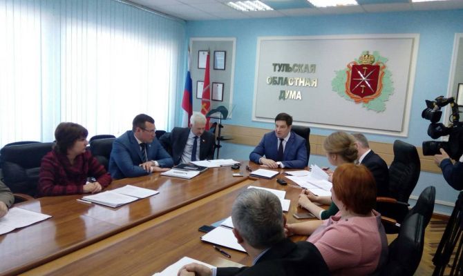 В избирательной комиссии Тульской области подписали протокол об итогах голосования