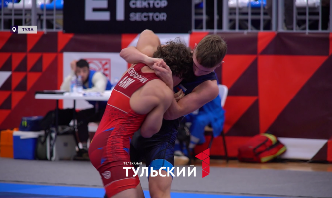 Александр Карелин назвал тулякам главные качества победителя