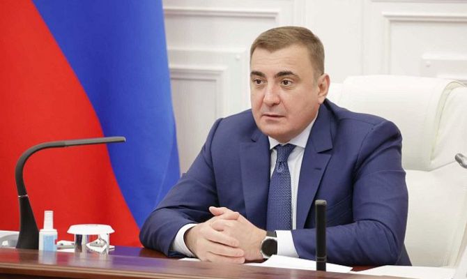 Губернатор Алексей Дюмин поздравил «Арсенал» и АКМ с победами