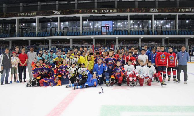 В Тульской области определили сильнейшие детские дворовые хоккейные команды 3х3