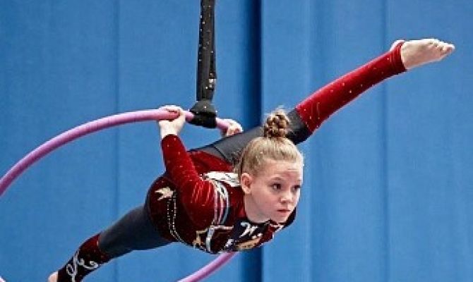 Воздушная гимнастка из Тулы установила новый рекорд России
