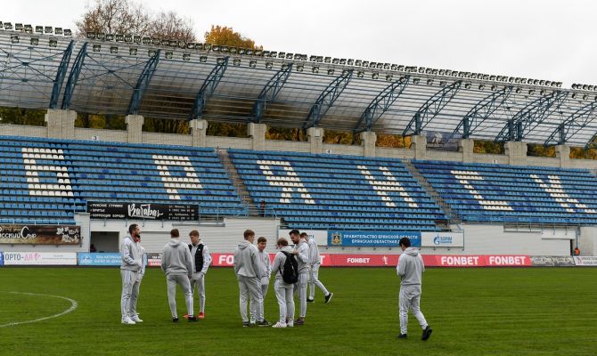В Брянске стартует матч Кубка России "Динамо" - "Арсенал" 