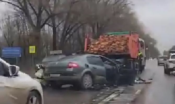 На трассе "Тула-Новомосковск" под Узловой произошло смертельное ДТП