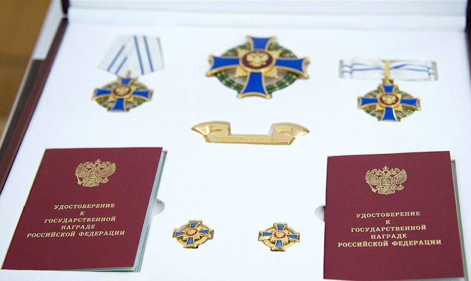 Владимир Путин вручил медаль многодетной матери-тулячке