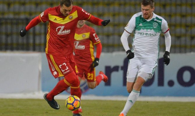 "Арсенал" - "Ахмат": 0 - 0 после первого тайма 