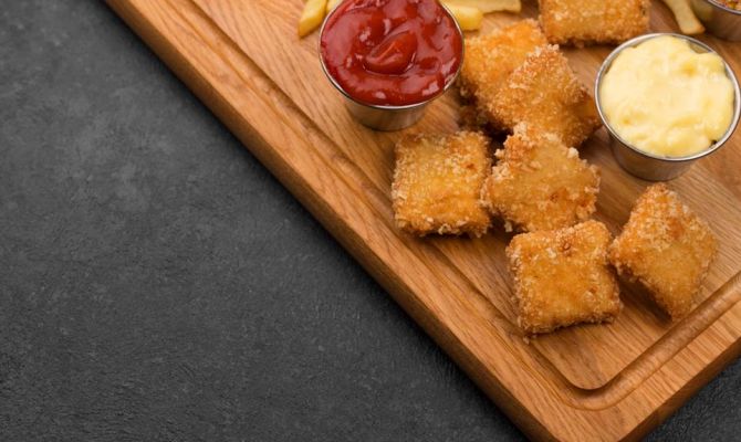 Сальмонеллу и кишечную палочку нашли в наггетсах из «ВкусВилла»