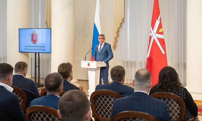 В Тульской области наградили отличившихся строителей