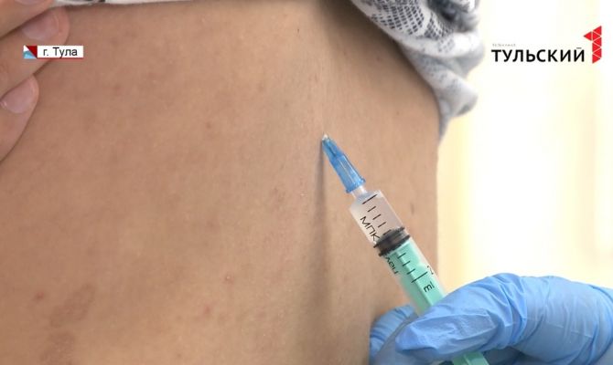 Массовая вакцинация от коронавируса может начаться в России до Нового года