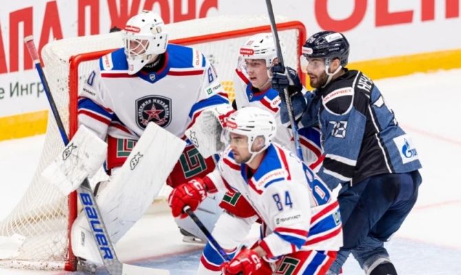 Тульский "АКМ" уступил петербургскому "Динамо"