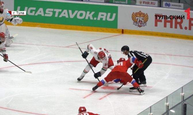 Шайба от вратаря и победа в овертайме: как проходил хоккейный матч между сборными России и Белоруссии