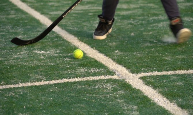 Как в настоящей игре: почему хоккей в валенках снова становится популярным