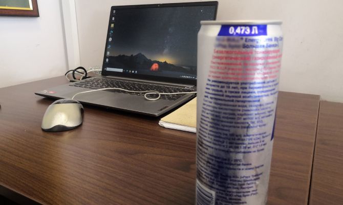 В России запретили продавать энергетики детям