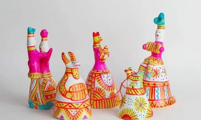 На Масленицу туляков приглашают слепить Филимоновскую игрушку, покататься с горки