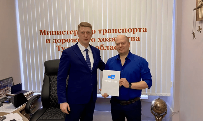 Туляк стал вторым лучшим водителем такси в России