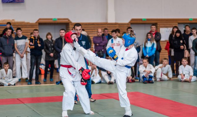 В Щекине прошло первенство по рукопашному бою в честь десятилетия СК «Магура»