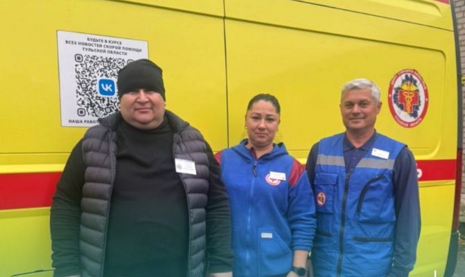 Медикам Тульской области удалось спасти 59-летнего мужчину прямо в пути