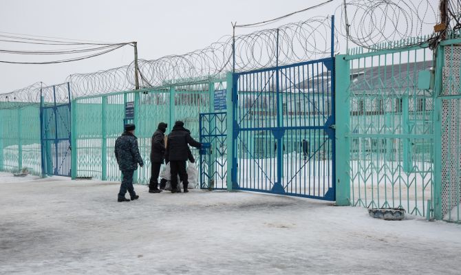 В Тульской области добавили срок осужденному за избиение инспектора ИК