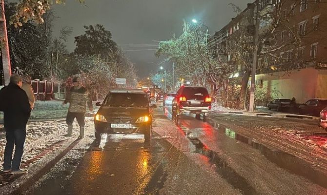 В Туле 11-летняя девочка попала под колеса "Рено"