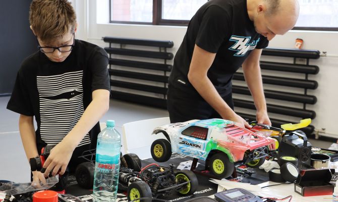 В Туле начался I этап зимнего Кубка России по автомодельному спорту