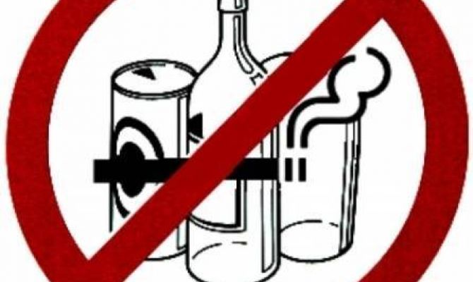 Минпромторг РФ против ужесточения правил продажи табака и спиртного