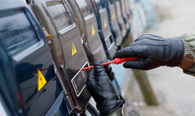 За кражу электричества россиян будут наказывать жестче 