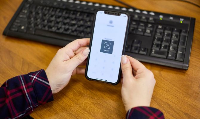 QR-коды могут быть опасны: мошенники используют квишинг