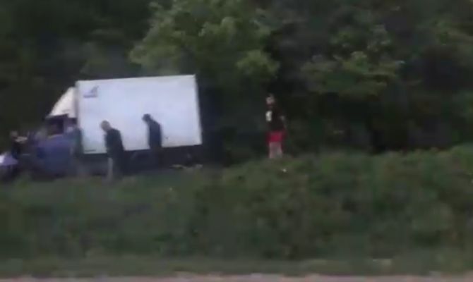 Под Щекино "Газель" улетела в кювет 