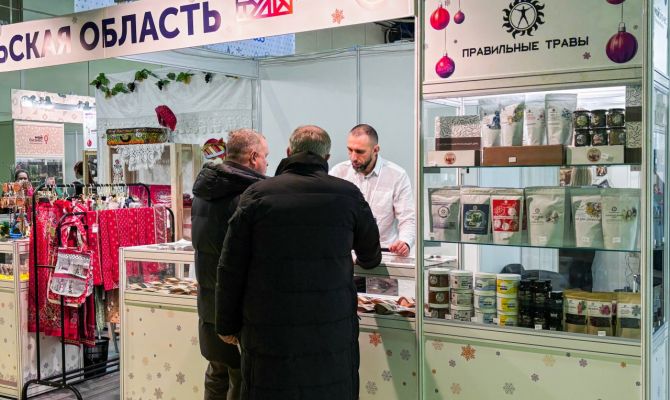 Тульские мастера презентовали пряники и самовары в Москве