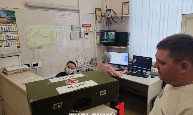 В Туле показали «тревожный чемоданчик» медиков