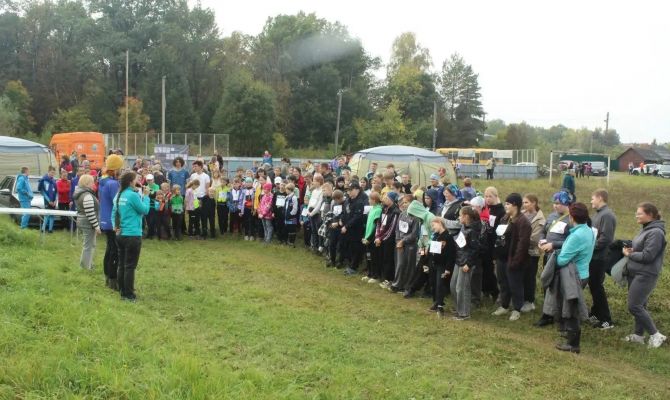 150 школьников прошли «Засечный рубеж» в лесу под Тулой
