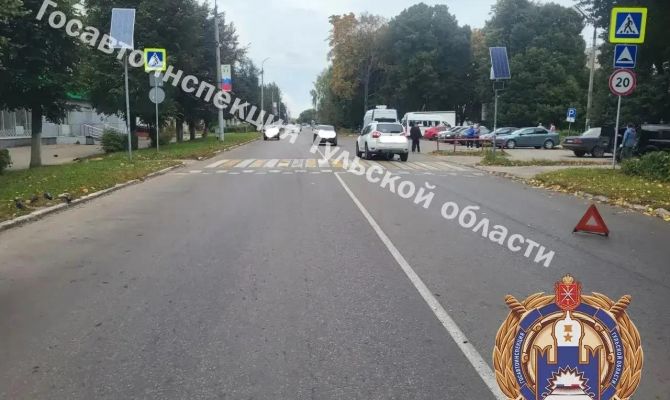 В Узловой водитель Nissan сбил девочку на электросамокате