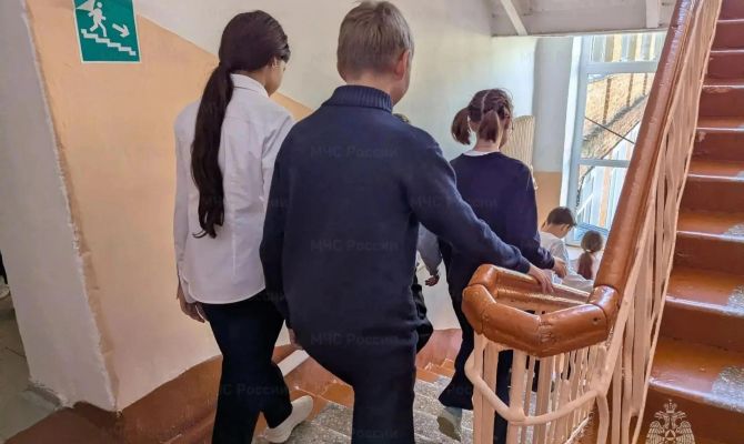В школах Одоевского района прозвучала пожарная тревога и прошла эвакуация