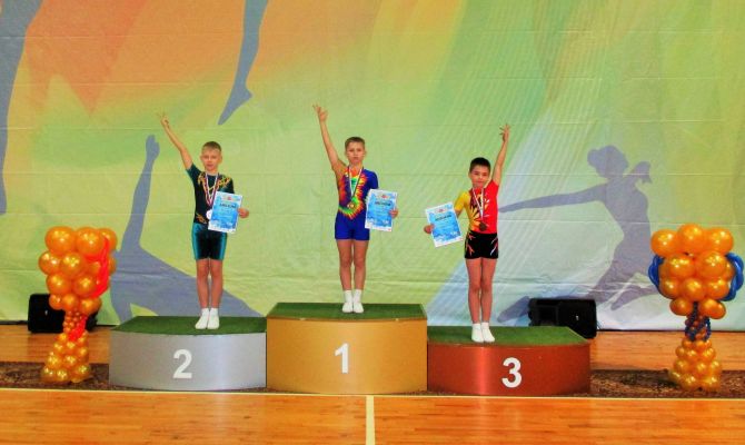 Юные туляки взяли 12 медалей на первенстве по спортивной аэробике