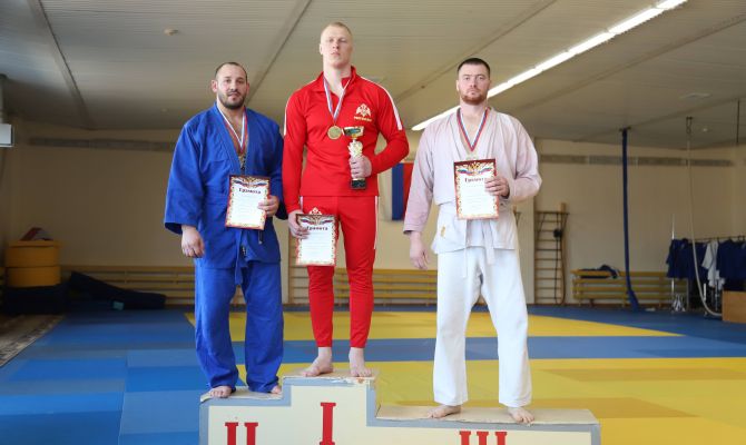Тульские росгвардейцы завоевали золото на чемпионате области по дзюдо