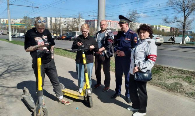 В Туле за день оштрафовали 15 самокатчиков
