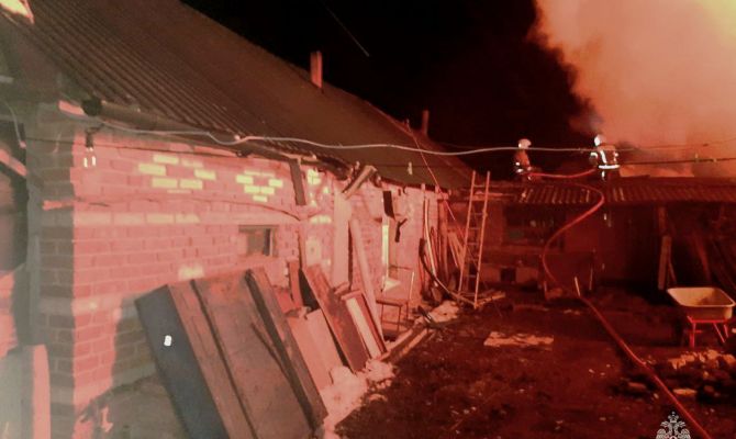 Два пожара и два ДТП: итоги дежурных суток тульских спасателей