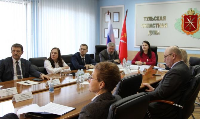 В Тульской области расширяется список получателей бесплатных социальных услуг